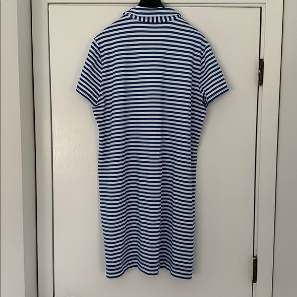Lilly Pulitzer Dune Upf 50+ Short Sleeve dress in Barton Blue St. Tropez Stripe - Picture 7 of 9